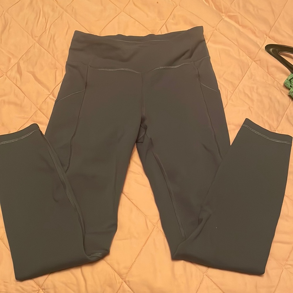 Lulu crop tights